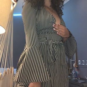 tie dress